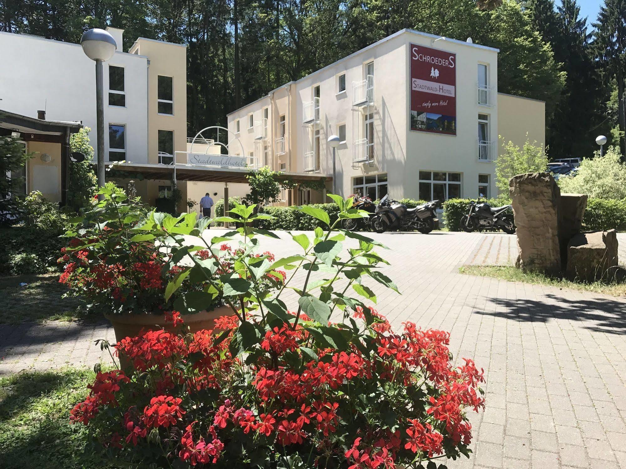 Schroeders Stadtwaldhotel Trier Exterior foto